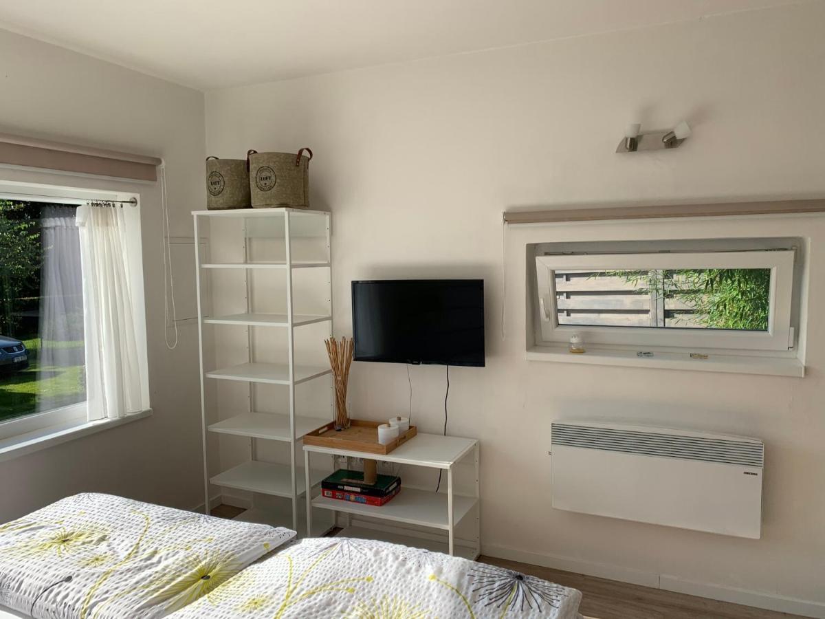 Studiovy Apartman V Zahrade Police nad Metují Екстериор снимка