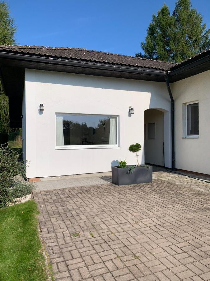 Studiovy Apartman V Zahrade Police nad Metují Екстериор снимка